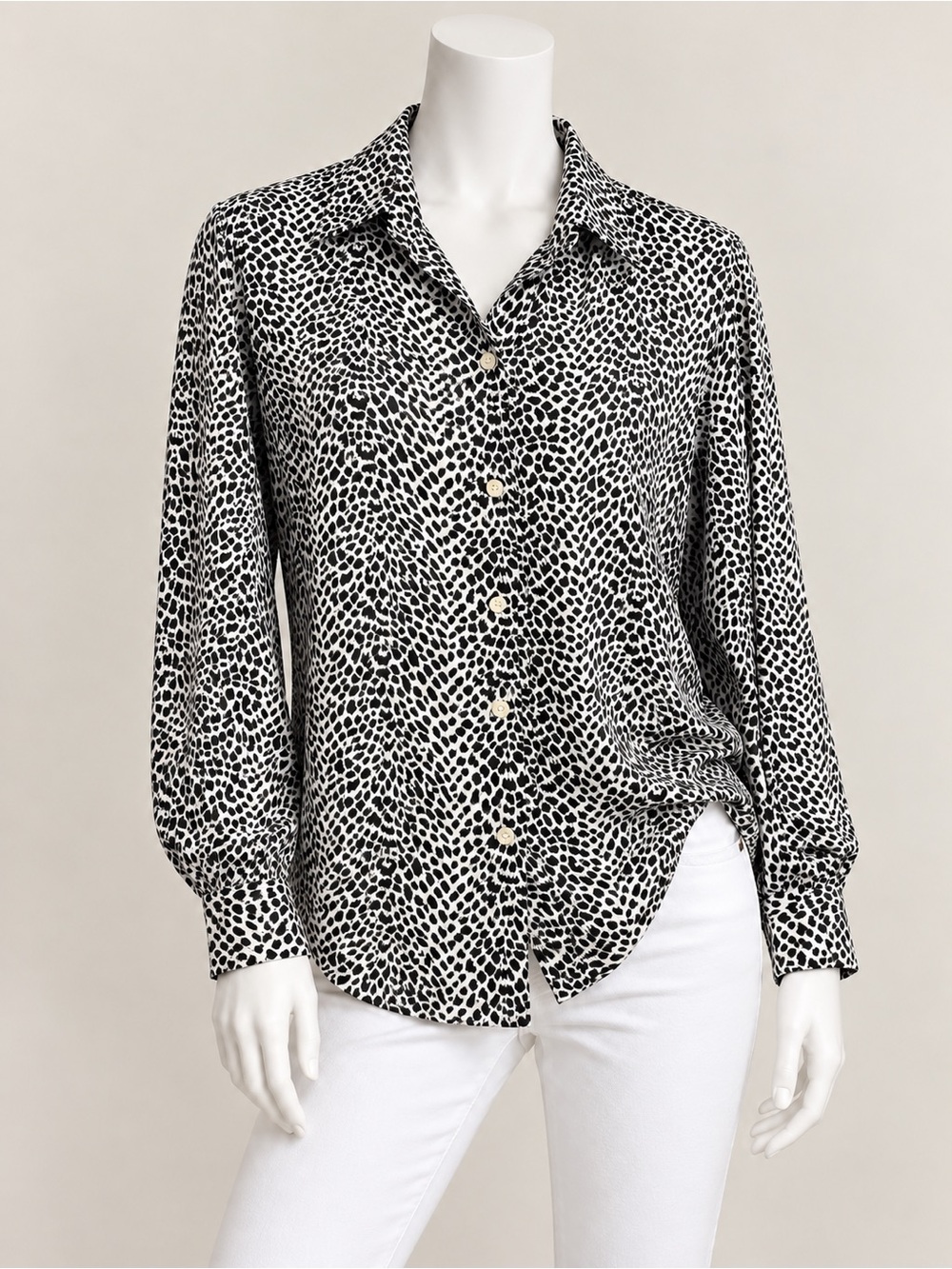 Liz Claiborne Women's Black White Animal Print Button Down Shirt Size M